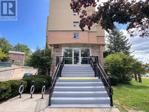 503 - 283 FAIRWAY ROAD N , Kitchener, Ontario N2A 2P1 4
