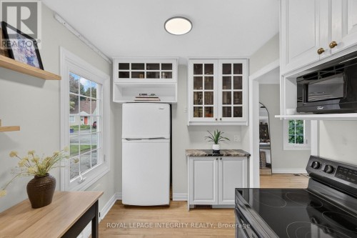 20 Tunis Avenue, Ottawa, ON 