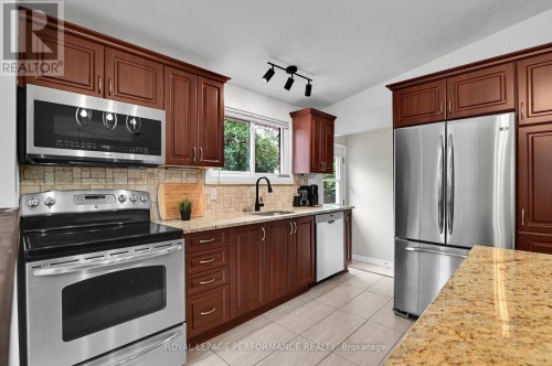 2376 Urbandale Drive, Ottawa, ON 