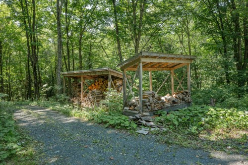 Cour - 42 Ch. Perreault, Wotton, QC 