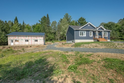 Façade - 42 Ch. Perreault, Wotton, QC 