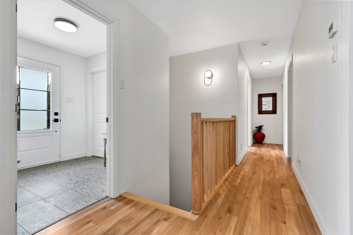 Corridor - 42 Ch. Perreault, Wotton, QC 