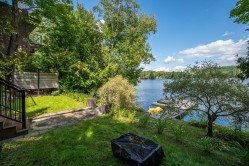 Bord de l'eau - 