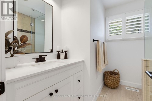 336 Tuck Drive, Burlington, ON 