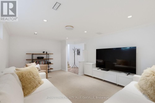 336 Tuck Drive, Burlington, ON 