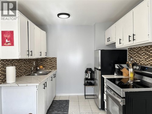 5420 Lassaline Unit# 26 , Windsor, Ontario N8T 1A8 4