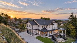 1414 Grand Forest Close Langford, BC V9B 6X4