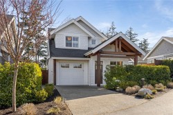 #7-846 Ackerman Rd Parksville, BC V9P 1A7