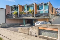 #206-1030 Meares St Victoria, BC V8V 5A5