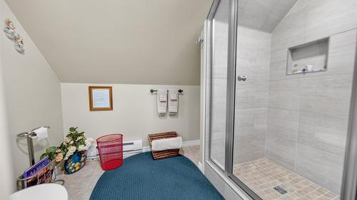 9370 Moyie Shores Estates Road, Moyie, BC 