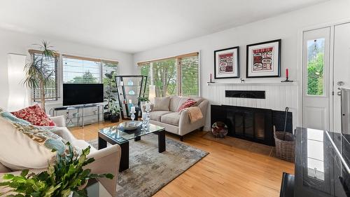 2705 9Th Avenue, Castlegar, BC 