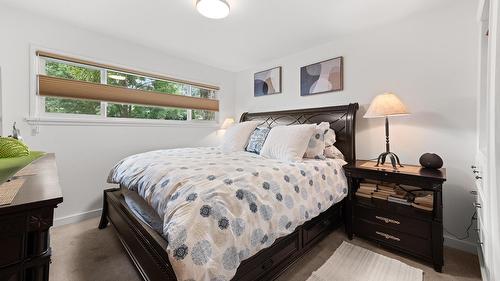 2705 9Th Avenue, Castlegar, BC 
