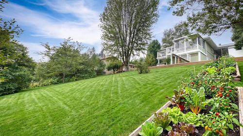 2705 9Th Avenue, Castlegar, BC 