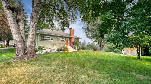 2705 9Th Avenue, Castlegar, BC 