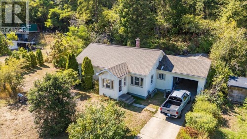 2512 Columbia Avenue  Castlegar, BC V1N 2X5