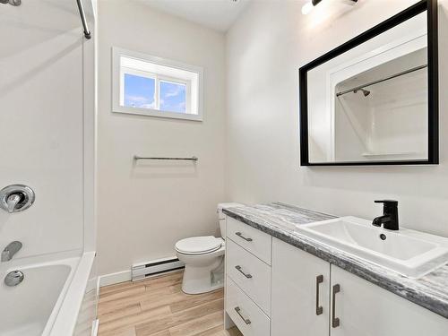 19 Elmwood Avenue, Dartmouth, NS 