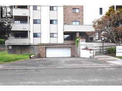 This building offers secure underground parking - 