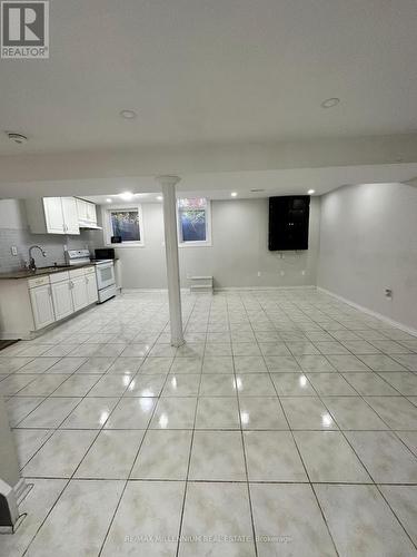 BASEMENT - 90 WHITEHAVEN DRIVE , Brampton, Ontario L6Z 4R8 4