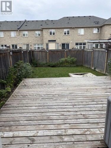 11 STOWMARKET STREET , Caledon, Ontario L7C 3Y5 3