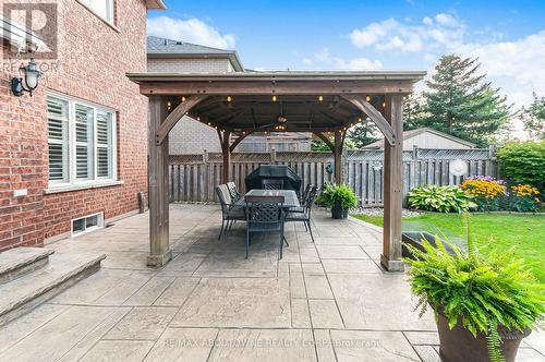 817 Brass Winds Place, Mississauga, ON 