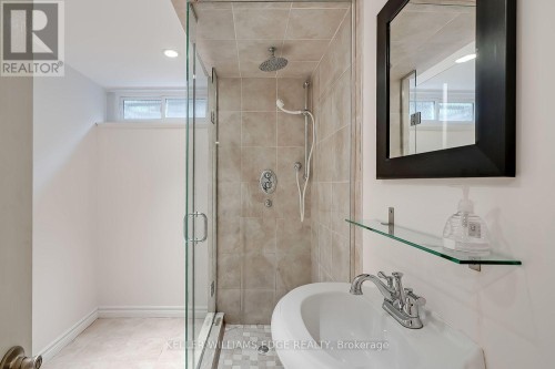 280 Penn Drive, Burlington, ON 