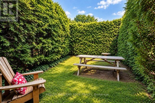 280 Penn Drive, Burlington, ON 