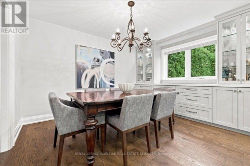 4430 Hawthorne Drive, Burlington, ON 