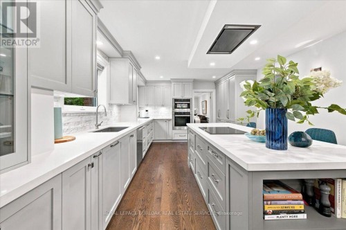 4430 Hawthorne Drive, Burlington, ON 
