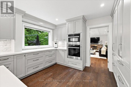 4430 Hawthorne Drive, Burlington, ON 