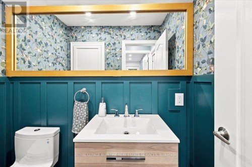 4430 Hawthorne Drive, Burlington, ON 