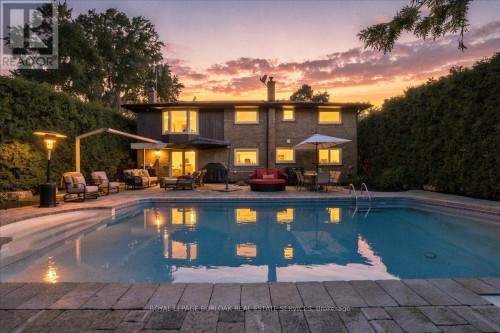 4430 Hawthorne Drive, Burlington, ON 
