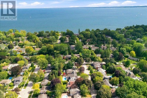 4430 Hawthorne Drive, Burlington, ON 