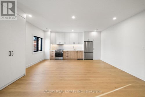 LANEWAY UPPER - 144 DOVERCOURT ROAD , Toronto, Ontario M6J 3C4 2