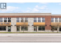 880 Clement Avenue Unit# 204  Kelowna, BC V1Y 0H8