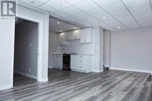95 FARQUHAR STREET , Guelph (Downtown), Ontario N1H 3N4 3