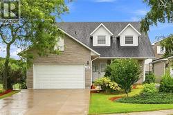158 RUSHDALE Drive  Hamilton, ON L8W 2Z3