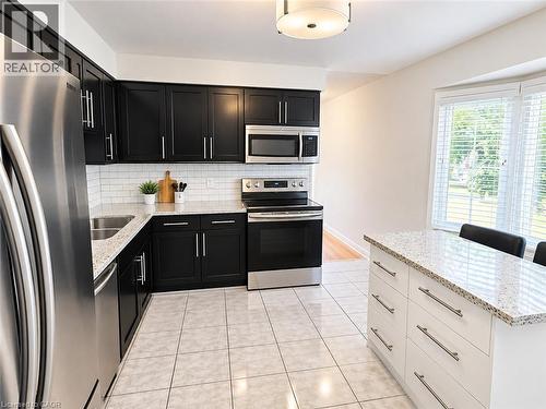 38 ELORA Drive Unit# 38 , Hamilton, Ontario L9C 7L5 5