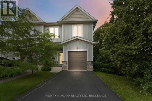 23B BLOOMFIELD AVENUE  St. Catharines (Secord Woods), ON L2P 1W8