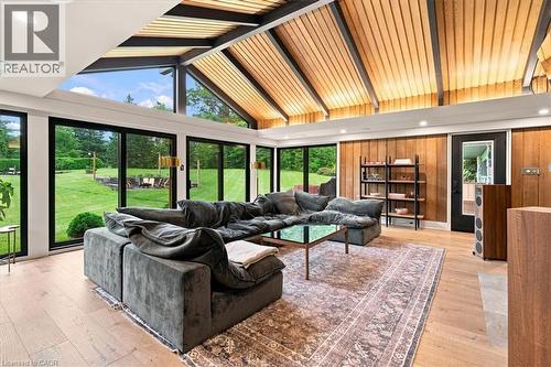 2510 Britannia Road, Burlington, ON 