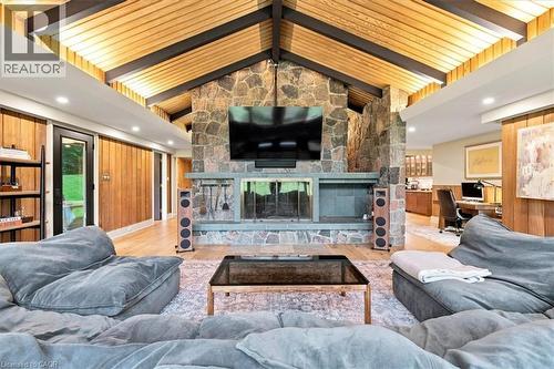 2510 Britannia Road, Burlington, ON 