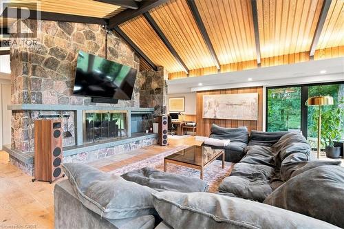 2510 Britannia Road, Burlington, ON 