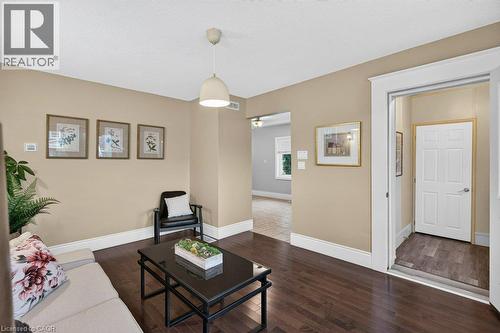 50 WEXFORD Avenue S , Hamilton, Ontario L8K 2N6 5