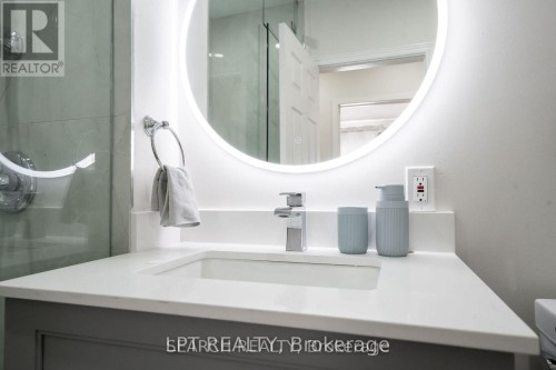 1079 Deta Road, Mississauga, ON 