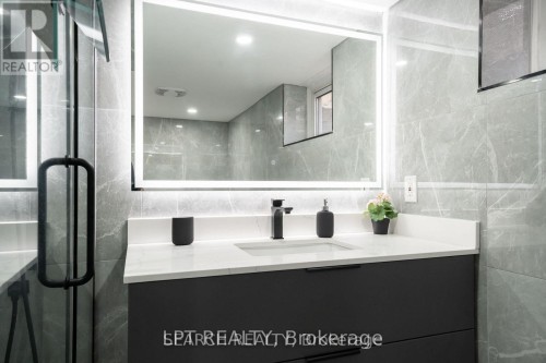 1079 Deta Road, Mississauga, ON 