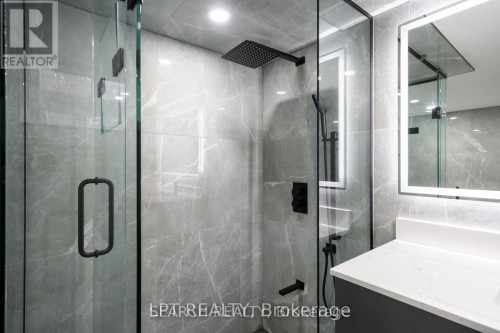 1079 Deta Road, Mississauga, ON 