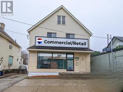 537 CHRISTINA STREET N Sarnia, ON N7T 5W5