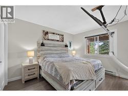 Primary bedroom - 