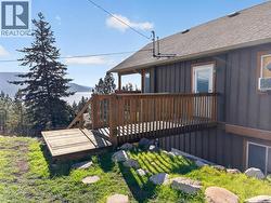 Additional entrance leads out to the side yard - 