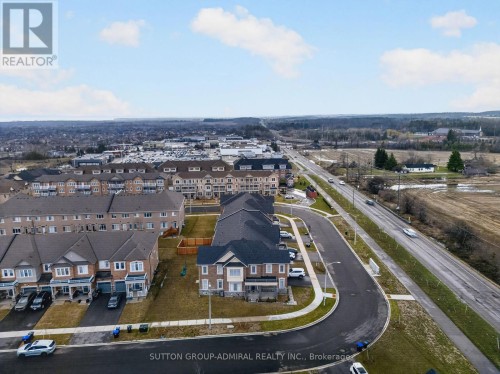 2237 Grainger Loop, Innisfil, ON 