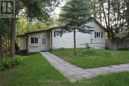 184 RIVERBANK DRIVE  Georgina, ON L0E 1N0